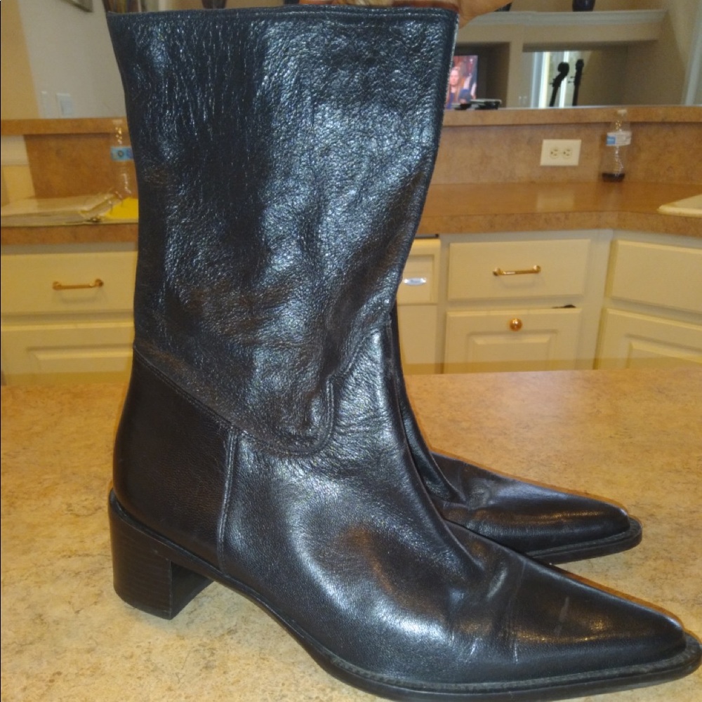 Black cowboy style boots